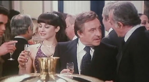   (1976)