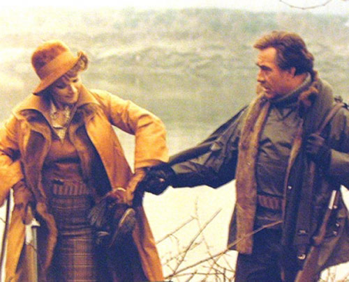   (1976)