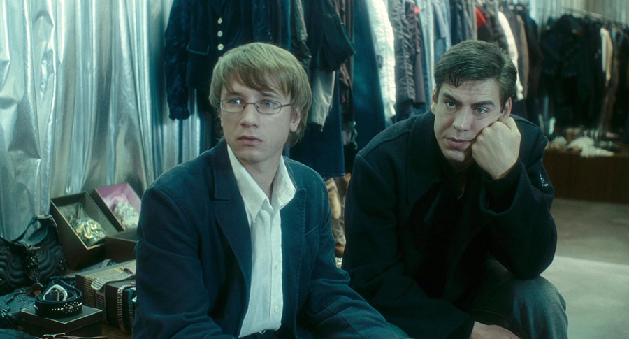   (2005)