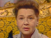   (1983)