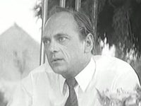   (1971) -  32