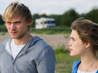  303 (2018) 
