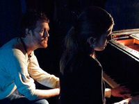 (2006) 
