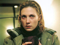 Надежда уходит последней (2004) 
фотографии