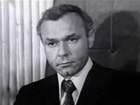   (1975) -  12