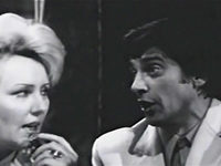   (1975) -  32
