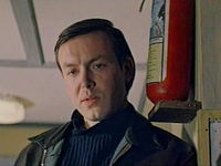      (1976)
