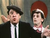     (1982)