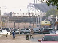   (2007) 
