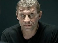 -6 (2009) -  303