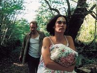  (2000)
