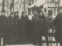   (1916) 

