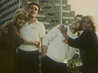   (1990)