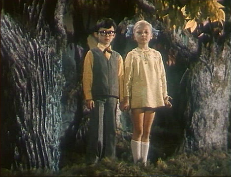      (1975)