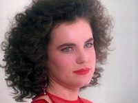   (1989) 

