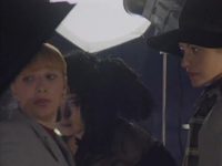  -1 (2001) 
