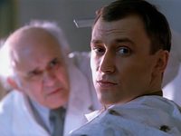   44- (2000)