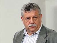    (2010)