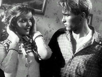  Ը (1958) 
