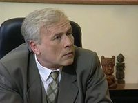   (2001)