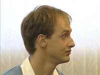   (2001)