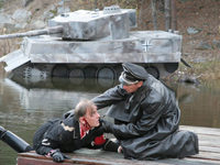  ! (2007)