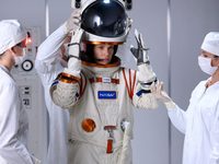  (2020)