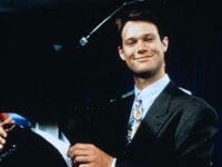 -    (1992) 
