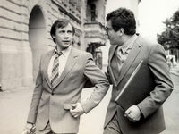  (1983) 
