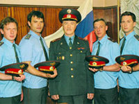   -8 (2006-2007) 

