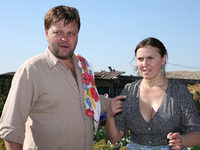   (2006) 
