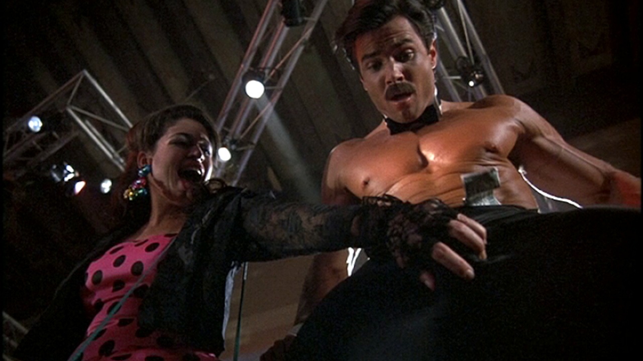  (2001)