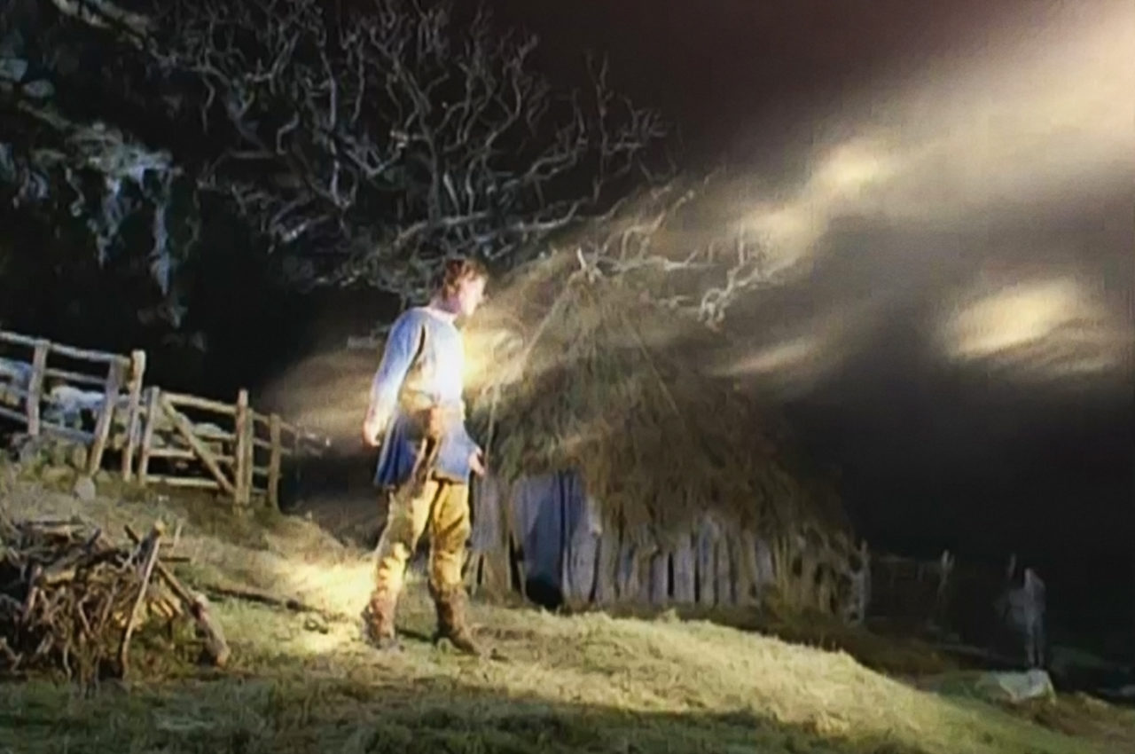  .   (2000)