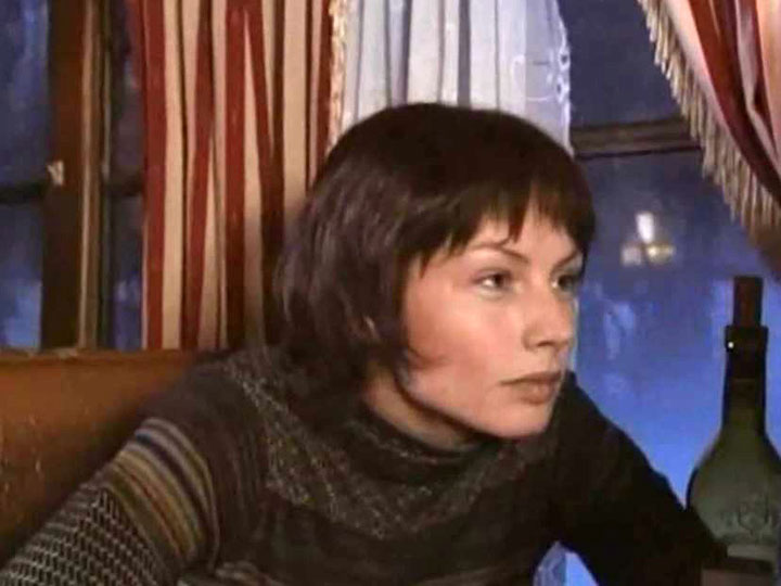 Алёна Бабенко Принимает Ванну – Однажды В Ростове 2012