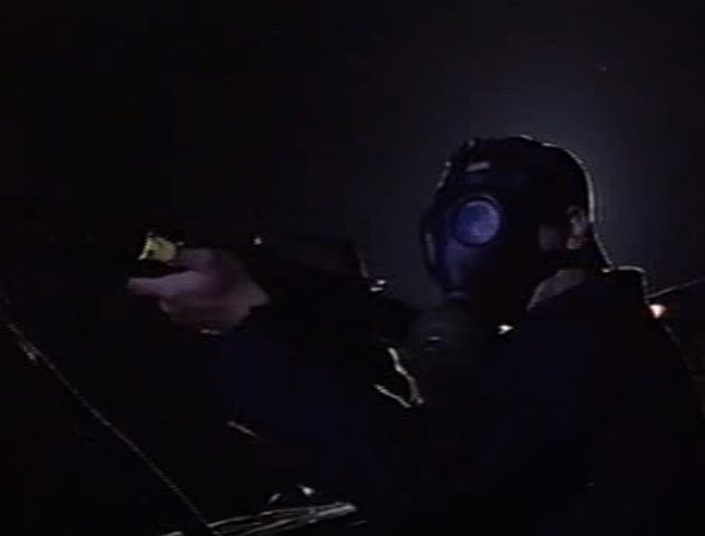   (2001)