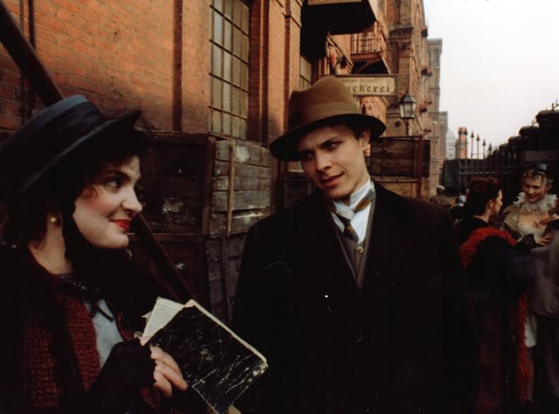     (1992)