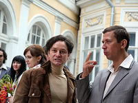   (2010) 
