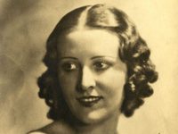 (1938) 
