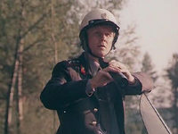   (1985)
