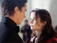  (2002) 
