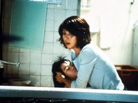 Ҹ  (2002) -  16