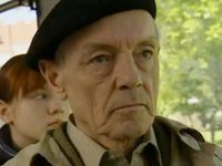   -4 (2001-2002) -  -  1