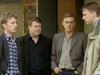   -4 (2001-2002) 
