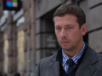    (2011)