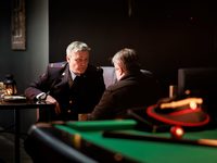  -4 (2025)