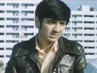       (1975) 
