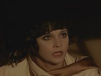 Прекрасная нимфа светит прелестями перед камерой Прекрасная нимфа светит прелестями перед камерой