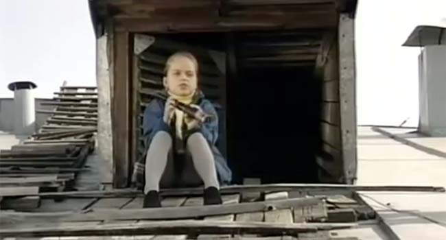  (2001)