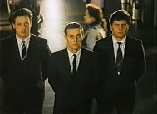   (1992)