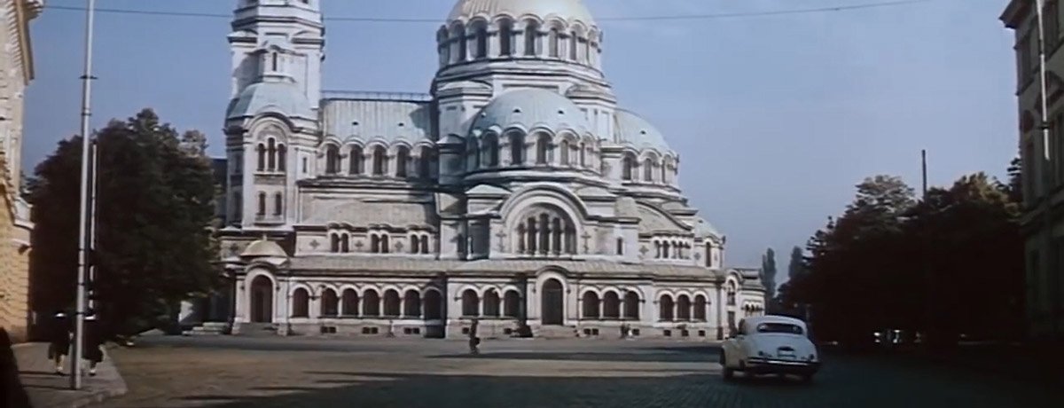   (1976)